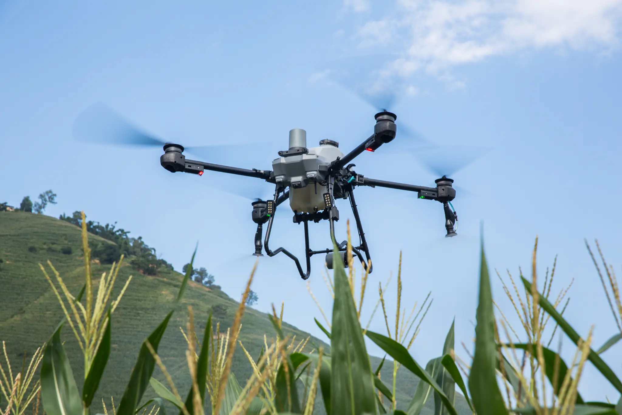 DJI Agras T25P +Kit de 3 Baterias e Carregador